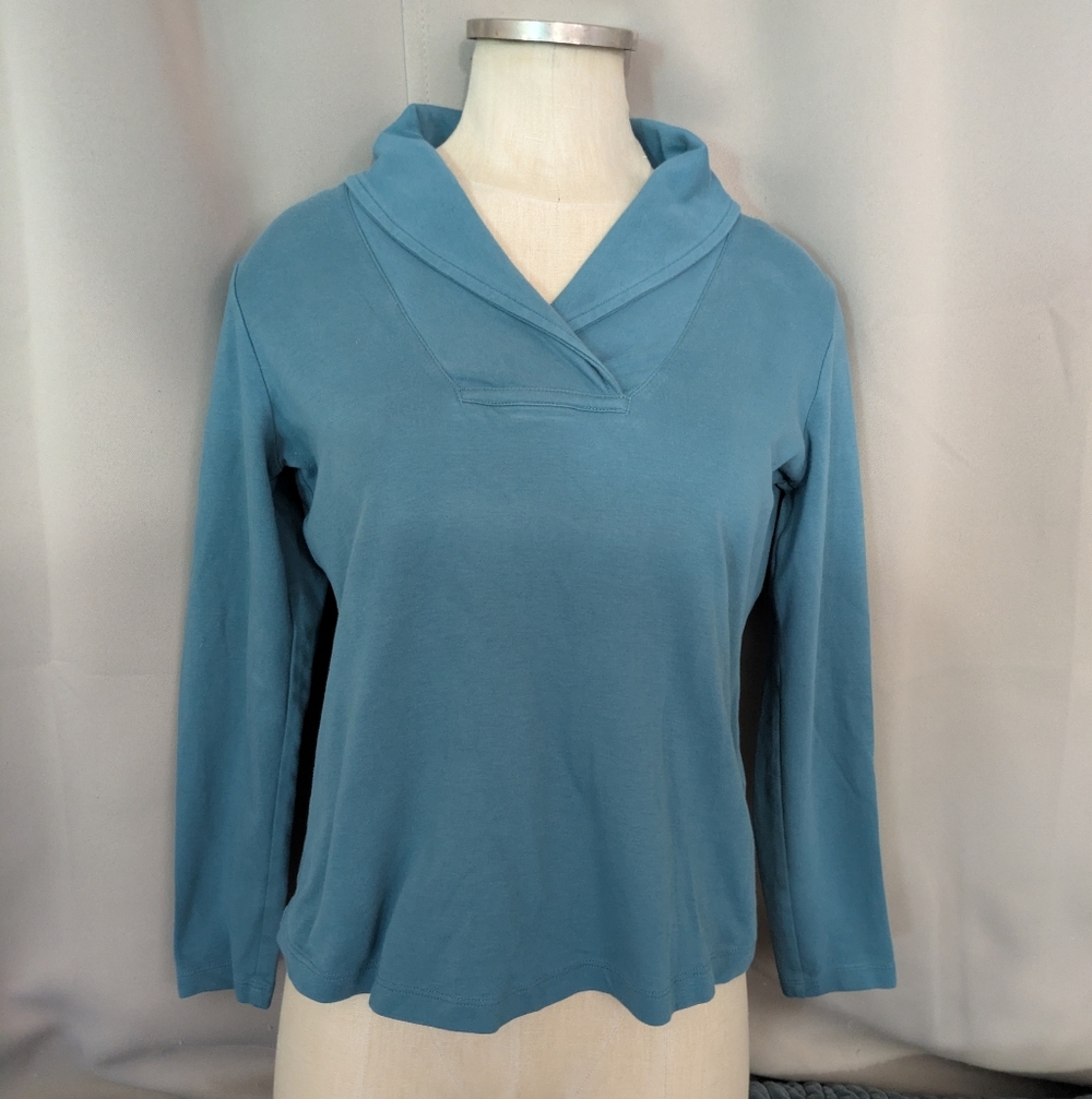 LL Bean Shirt Women Size XS Petite Blue Long Sleeve Shawl Collar Pullover Cotton